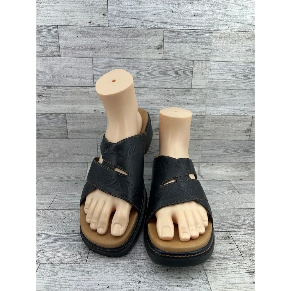 Clarks Black Leather Embossed Floral Wedge‎ Slide Sandals Women 10M